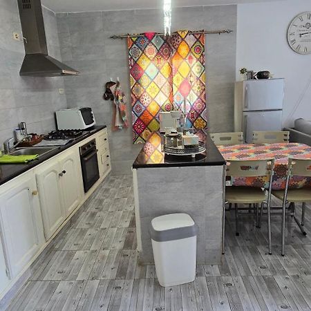 Ain Draham Sejour 1, Appartement Deux Pieces, Prive,Seulement Familles!!! Netflix, Youtube Εξωτερικό φωτογραφία