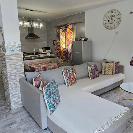Ain Draham Sejour 1, Appartement Deux Pieces, Prive,Seulement Familles!!! Netflix, Youtube Εξωτερικό φωτογραφία